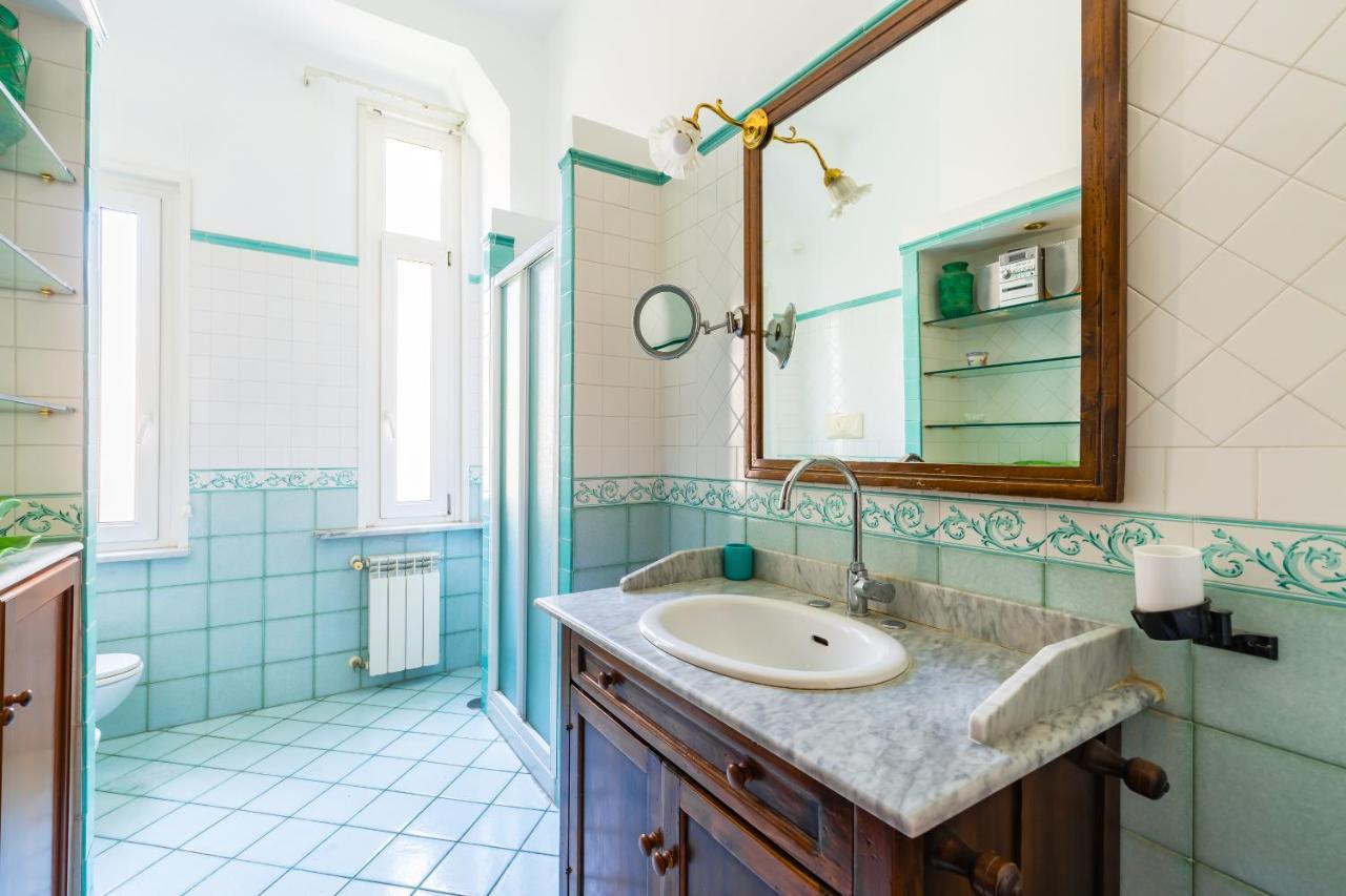 Grand Classic Apartment At San Martino By Napoliapartments Kültér fotó