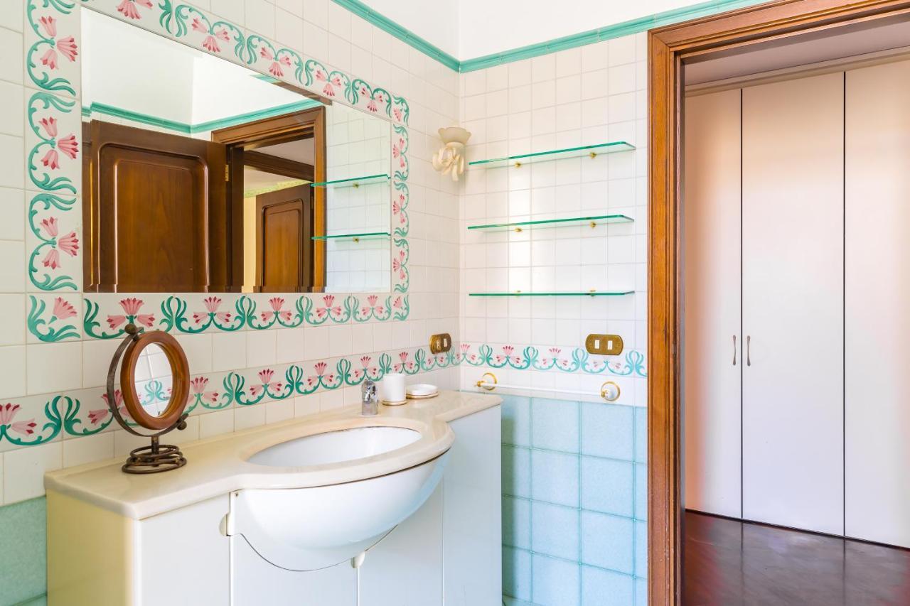 Grand Classic Apartment At San Martino By Napoliapartments Kültér fotó