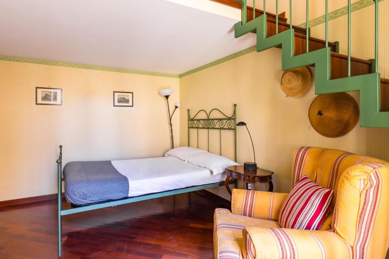 Grand Classic Apartment At San Martino By Napoliapartments Kültér fotó